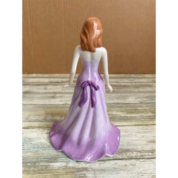 Royal Doulton Figurine HN4971 February Amethyst Gemstones Collection 2006 - Picture 6 of 10